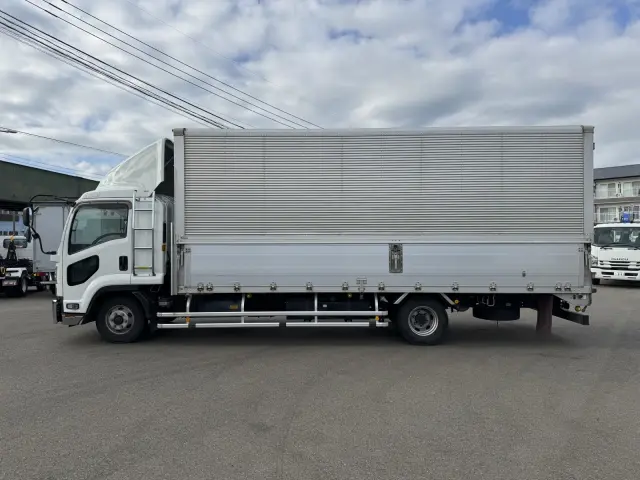 いすゞ フォワード TKG-FRR90T2(2WD)の写真7