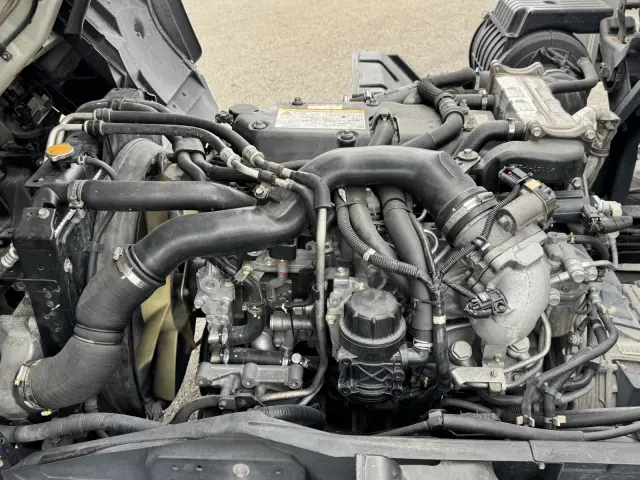 いすゞ フォワード TKG-FRR90T2(2WD)の写真16