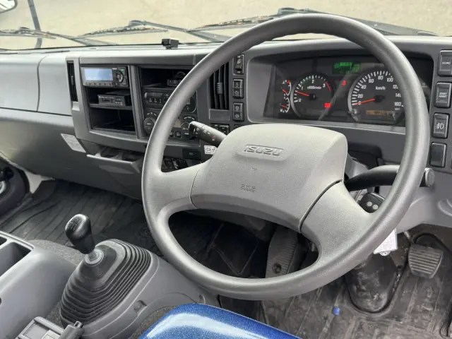 いすゞ フォワード TKG-FRR90T2(2WD)の写真20