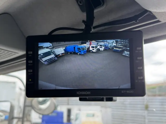 いすゞ フォワード TKG-FRR90T2(2WD)の写真22