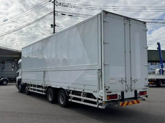 ＵＤ クオン QPG-CG5ZA(8x4)の写真4