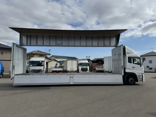 ＵＤ クオン QPG-CG5ZA(8x4)の写真6