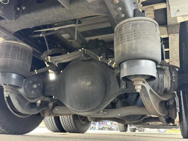 ＵＤ クオン QPG-CG5ZA(8x4)の写真15