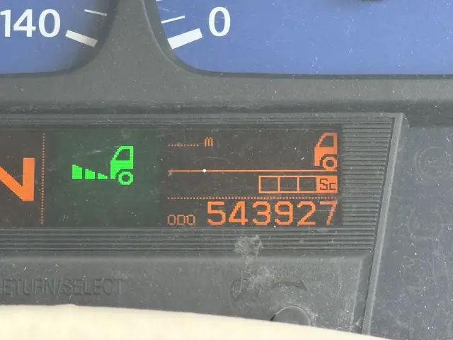 UD クオン QPG-CG5ZA(8x4)の写真21