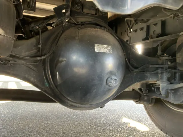 いすゞ フォワード TKG-FRR90T2(2WD)の写真17