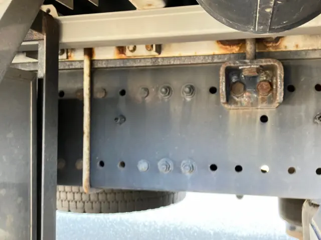 日野 プロフィア 2DG-FW1AHG(8x4)の写真14