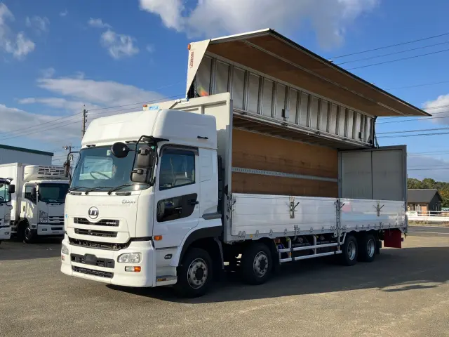 ＵＤ クオン QPG-CG5ZA(8x4)の写真1