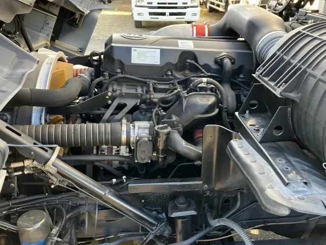 ＵＤ クオン QPG-CG5ZA(8x4)の写真16