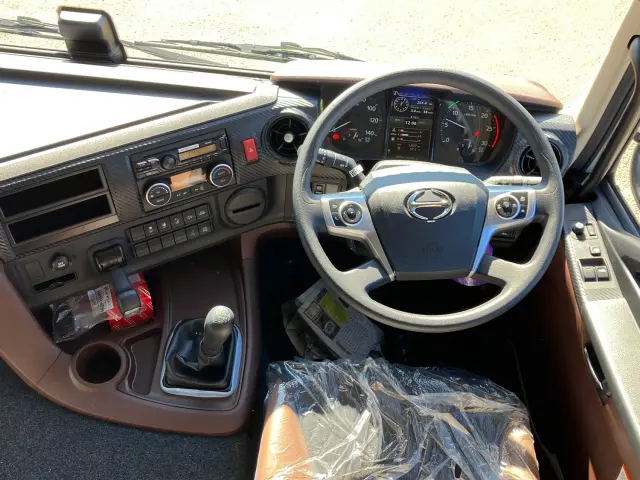 日野 プロフィア 2DG-FW1AHC(8x4)の写真20