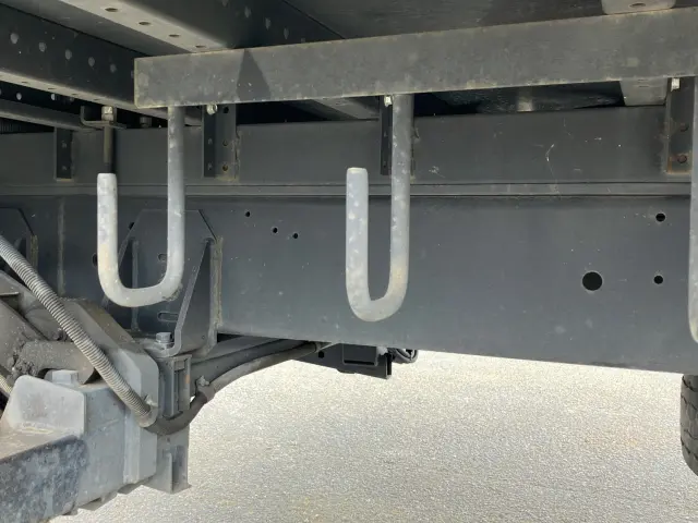 日野 レンジャー 2KG-FD2ABA(2WD)の写真16