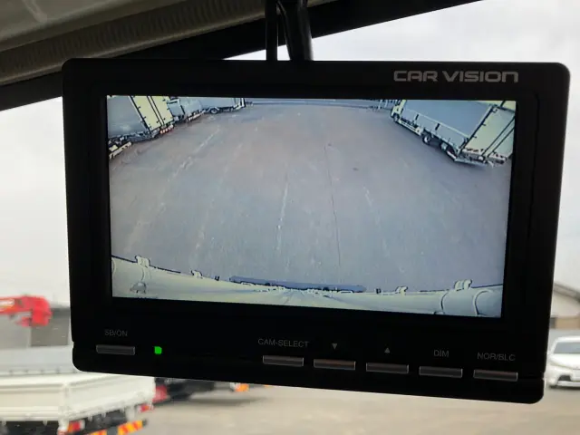 いすゞ エルフ 2RG-NPR88YN(2WD)の写真22