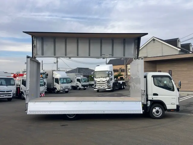 三菱 キャンター 2RG-FEB50(2WD)の写真6