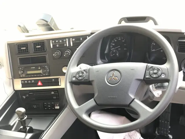 三菱 スーパーグレート 2PG-FU74HZ(6x2)の写真20