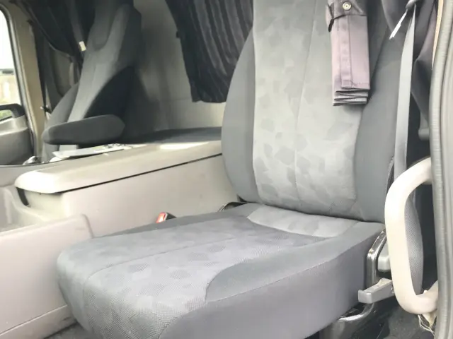 ＵＤ クオン QPG-CG5ZA(8x4)の写真22