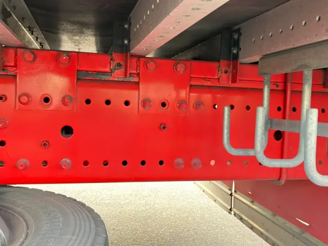 日野 プロフィア 2DG-FW1AHG(8x4)の写真13