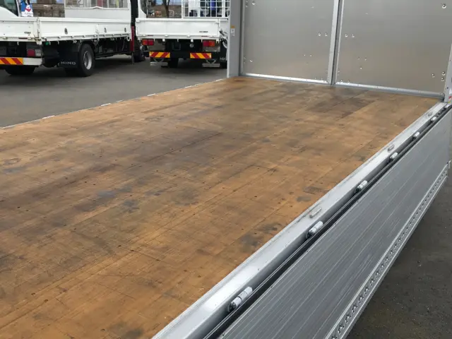 日野 レンジャー 2KG-FD2ABG(2WD)の写真12