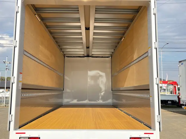 日野 レンジャー 2PG-FD2ABG(2WD)の写真10