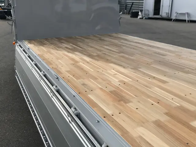 日野 デュトロ 2RG-XZU712M(2WD)の写真11