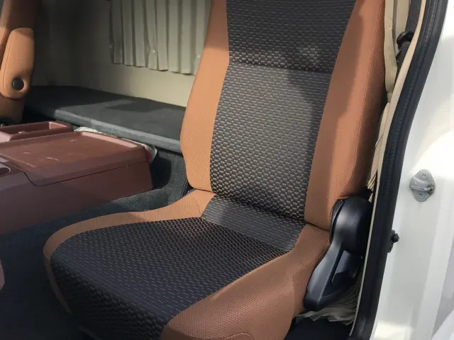 日野 レンジャー 2PG-FD2ABG(2WD)の写真22