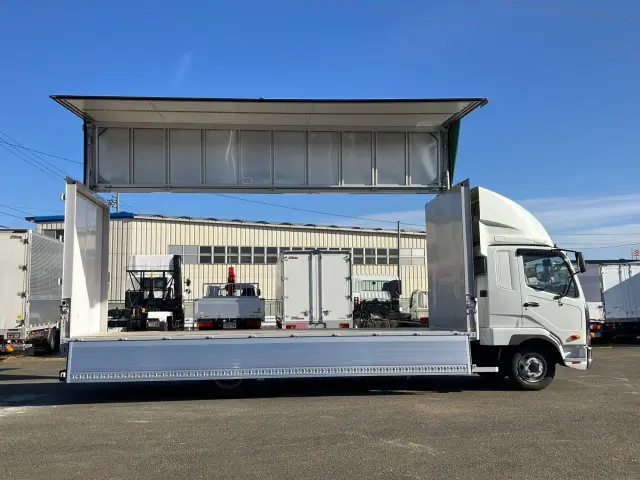 三菱 ファイター 2KG-FK65F(2WD)の写真6