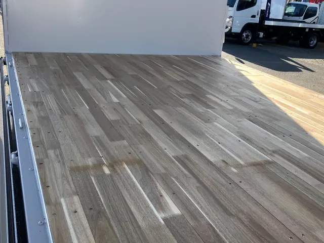 三菱 ファイター 2KG-FK65F(2WD)の写真11