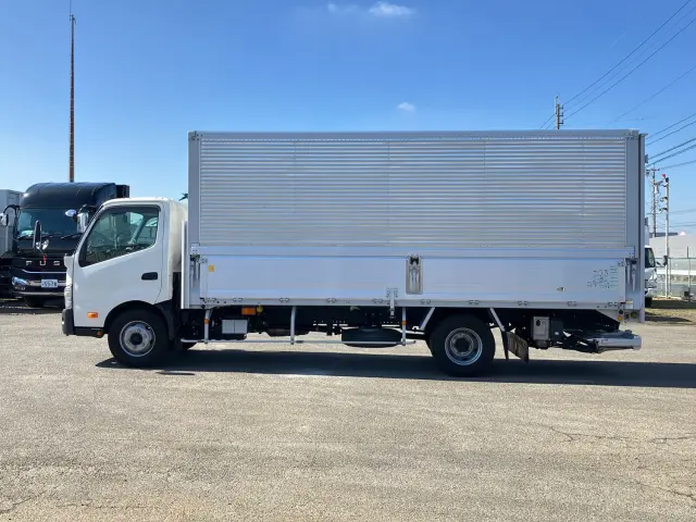 トヨタ ダイナ 2KG-XZU730(2WD)の写真7