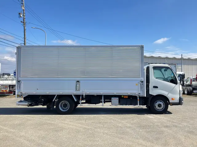 トヨタ ダイナ 2KG-XZU730(2WD)の写真8