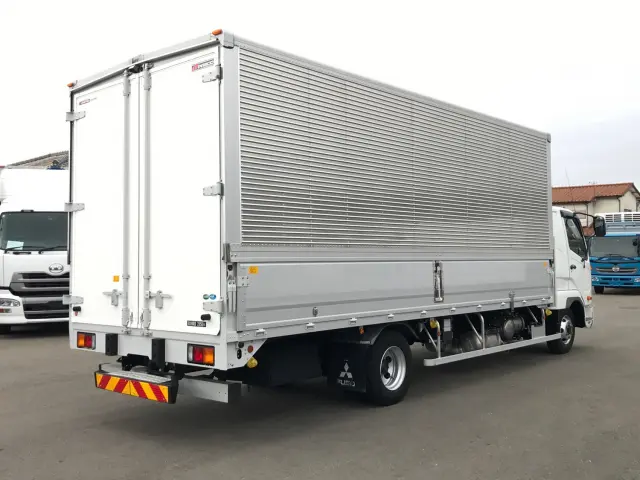 三菱 ファイター 2KG-FK62F(2WD)の写真3