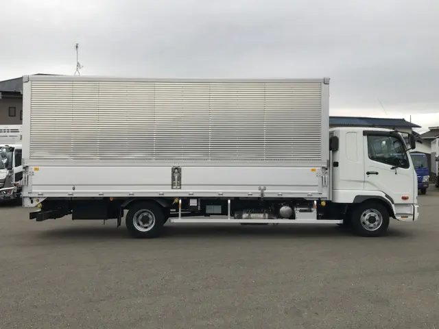 三菱 ファイター 2KG-FK62F(2WD)の写真8