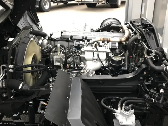 三菱 ファイター 2KG-FK62F(2WD)の写真16