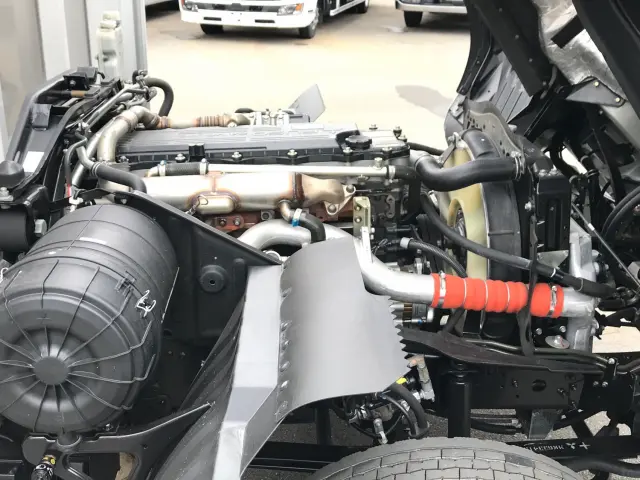 三菱 ファイター 2KG-FK62F(2WD)の写真17