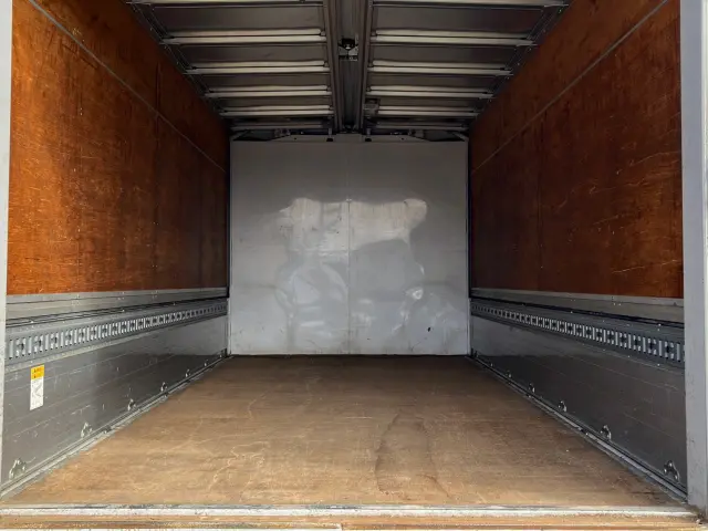 三菱 キャンター TKG-FEB50(2WD)の写真10