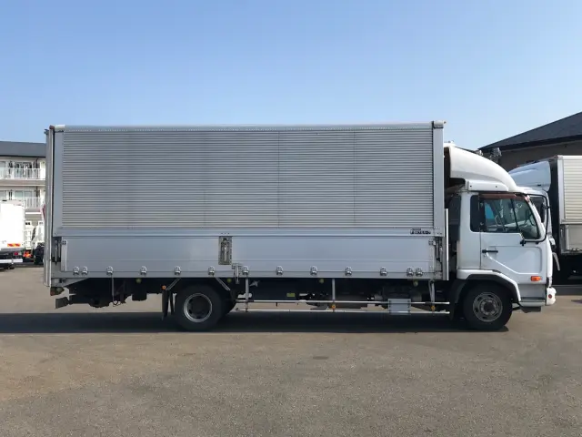 ＵＤ コンドル BDG-MK36D(2WD)の写真8