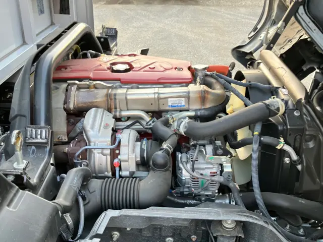 日野 デュトロ 2RG-XZC710M(2WD)の写真17