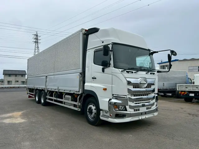 日野 プロフィア 2DG-FR1EHG(6x2)の写真2