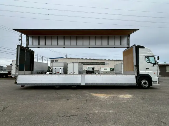 日野 プロフィア 2DG-FR1EHG(6x2)の写真6