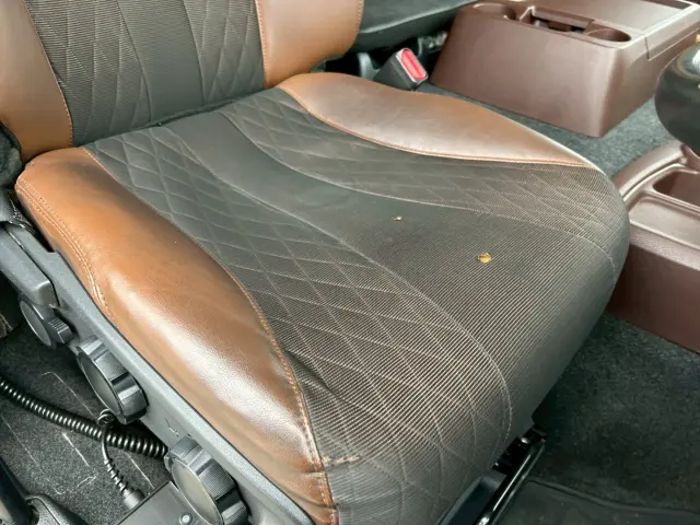 日野 プロフィア 2DG-FR1EHG(6x2)の写真18