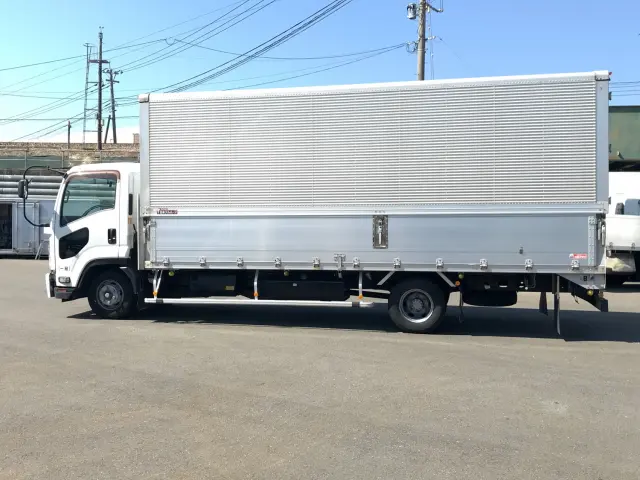 いすゞ フォワード TKG-FRR90S2(2WD)の写真7