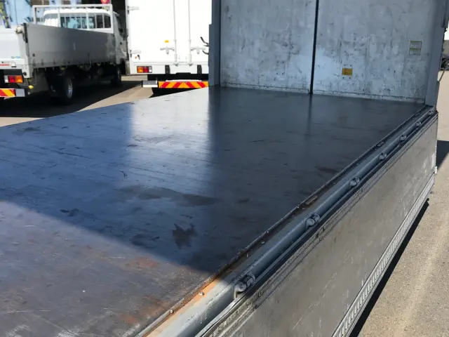 いすゞ フォワード TKG-FRR90S2(2WD)の写真12