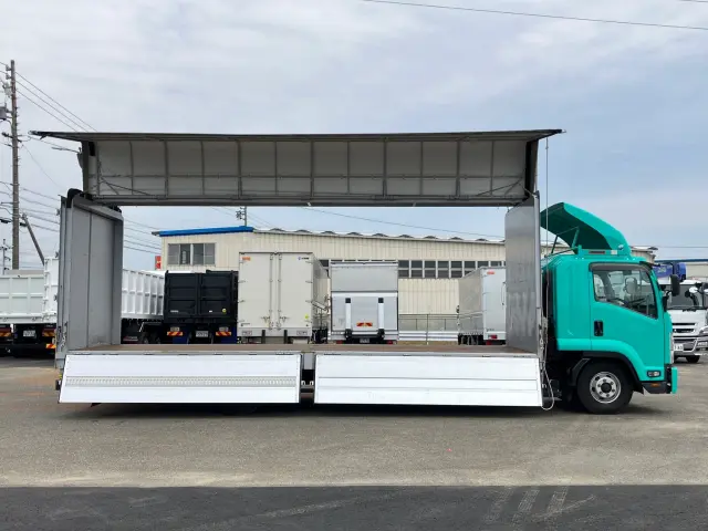 いすゞ フォワード 2RG-FRR90T2(2WD)の写真6