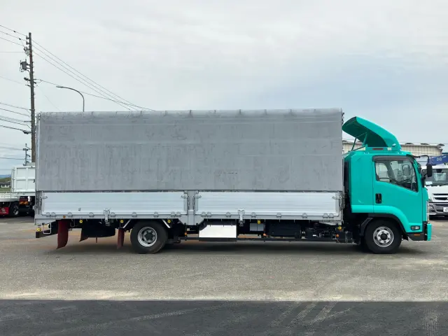 いすゞ フォワード 2RG-FRR90T2(2WD)の写真8