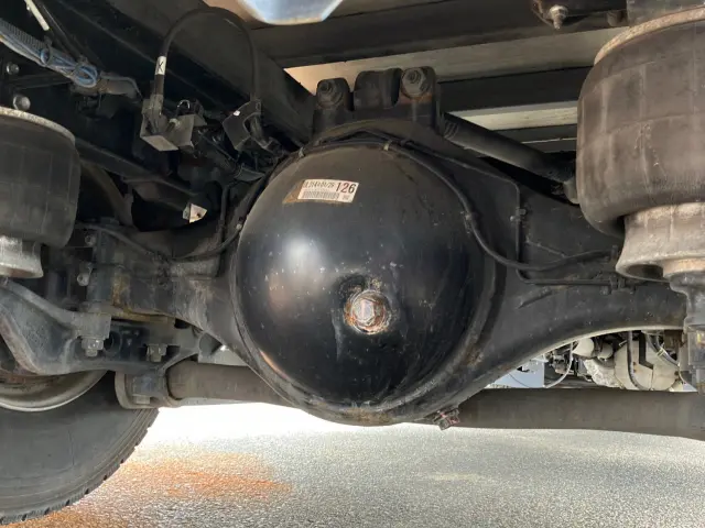 いすゞ フォワード 2RG-FRR90T2(2WD)の写真15