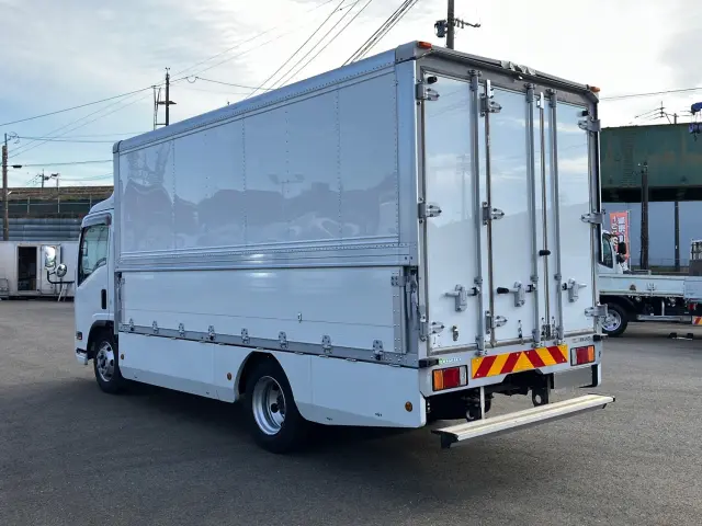 いすゞ エルフ TPG-NPR85AN(2WD)の写真4