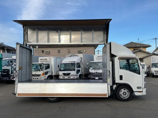 いすゞ エルフ TPG-NPR85AN(2WD)の写真6