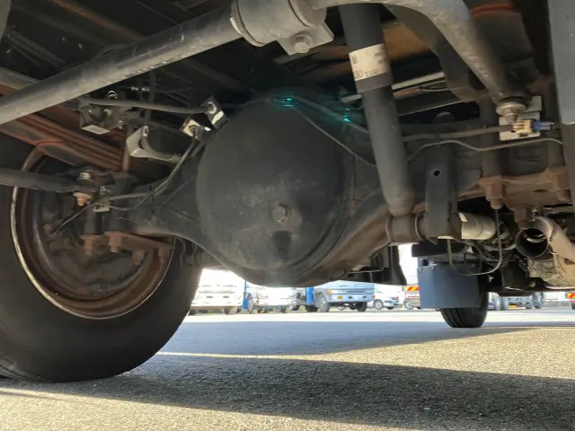 いすゞ エルフ TPG-NPR85AN(2WD)の写真15
