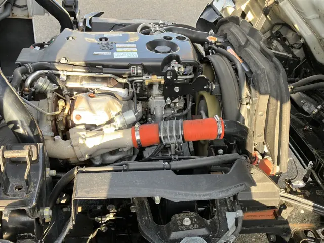 いすゞ エルフ TPG-NPR85AN(2WD)の写真17