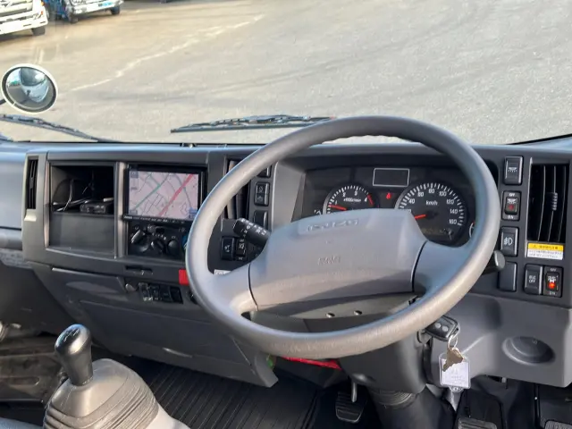 いすゞ エルフ TPG-NPR85AN(2WD)の写真20