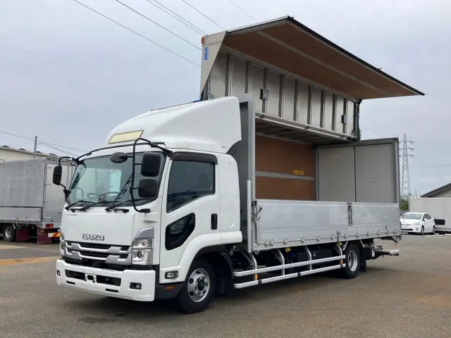 いすゞ フォワード 2RG-FRR90T2(2WD)の写真1