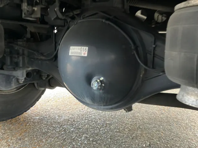 いすゞ フォワード 2RG-FRR90T2(2WD)の写真18