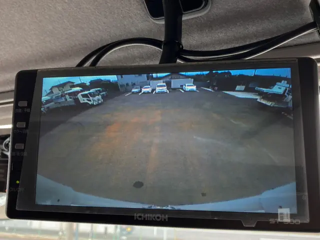 いすゞ フォワード 2RG-FRR90T2(2WD)の写真25